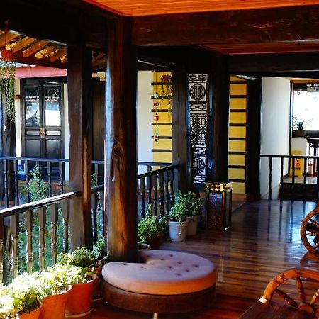 Lijiang Wangjia Courtyard Inn Extérieur photo