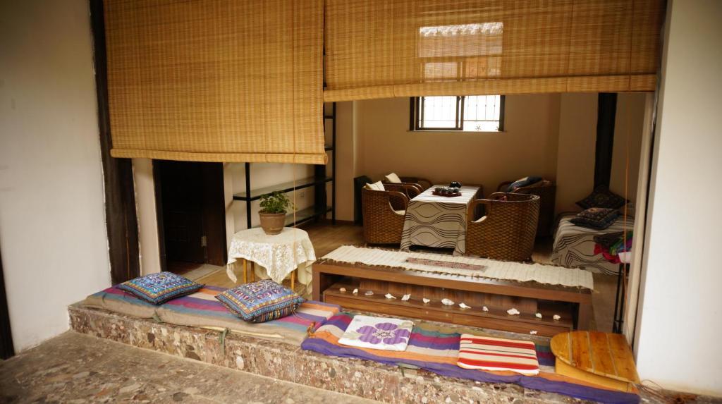 Lijiang Wangjia Courtyard Inn Extérieur photo